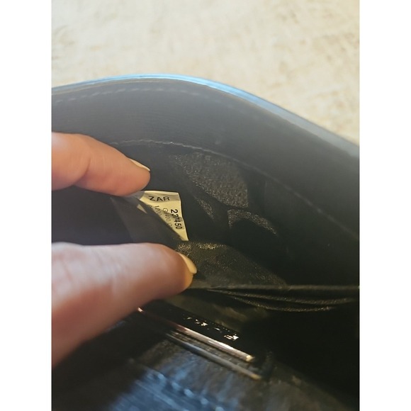 Furla Metropolis Mini Crossbody Black - Picture 8 of 9